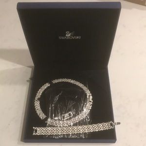 Swarovski choker + extension piece and bracelet
